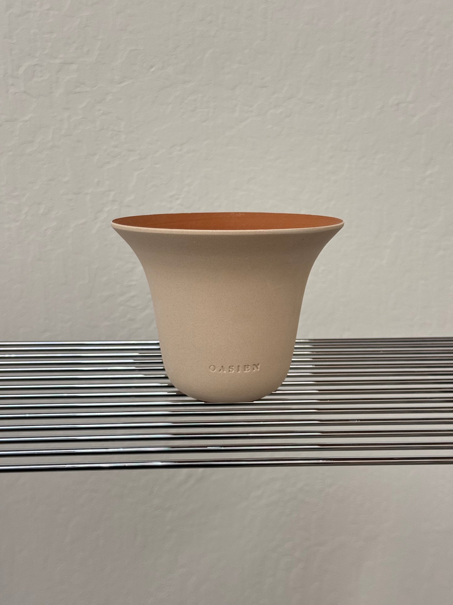 Poppy pot - ivory & orange