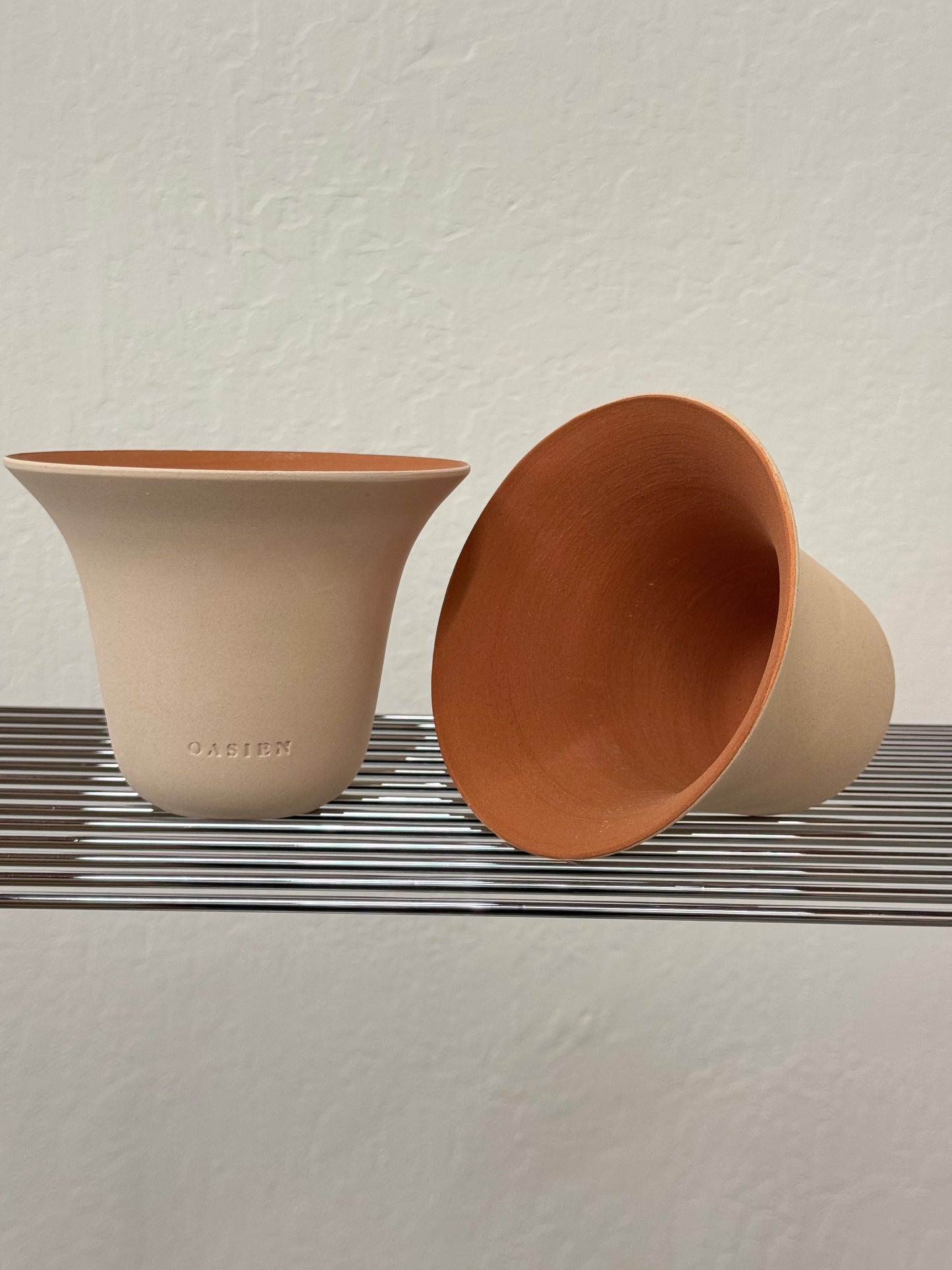 Poppy pot - ivory & orange