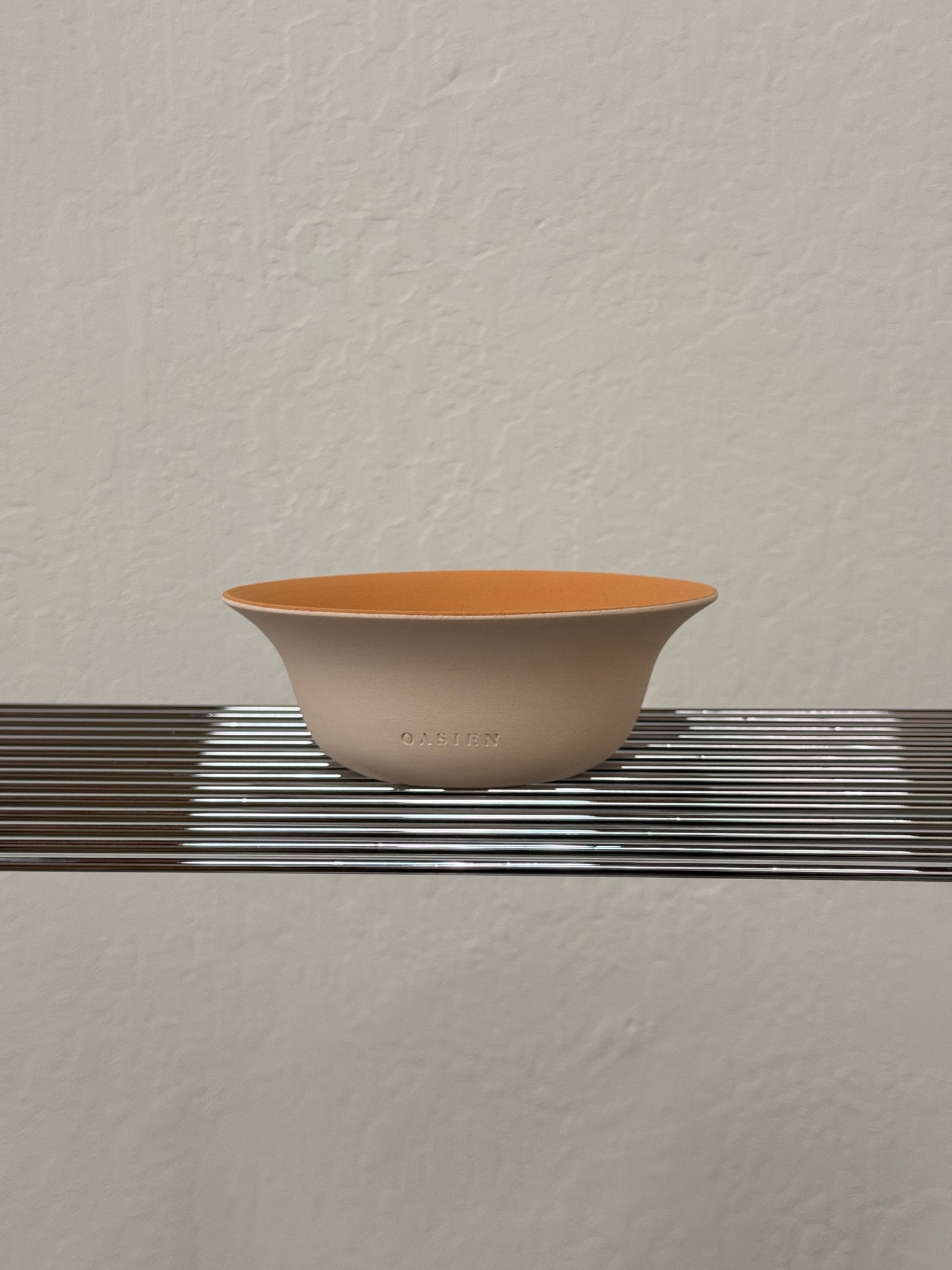 Poppy pot - ivory & orange