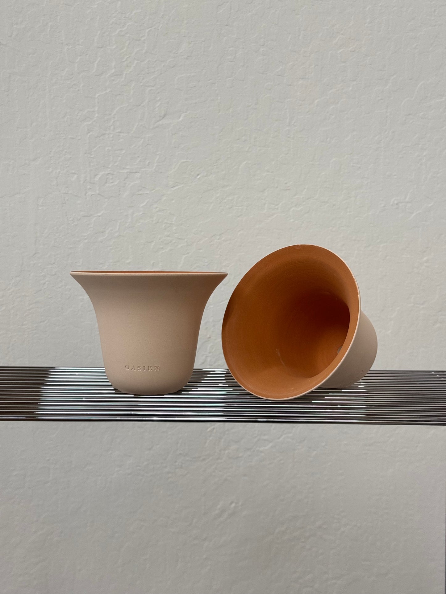 Poppy pot - ivory & orange